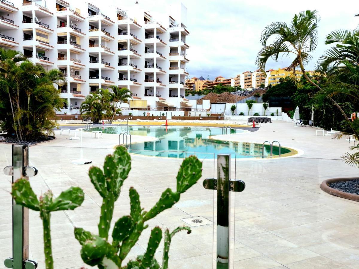 Luxury San Marino Apartment & Pool View 로스크리스티아노스 외부 사진