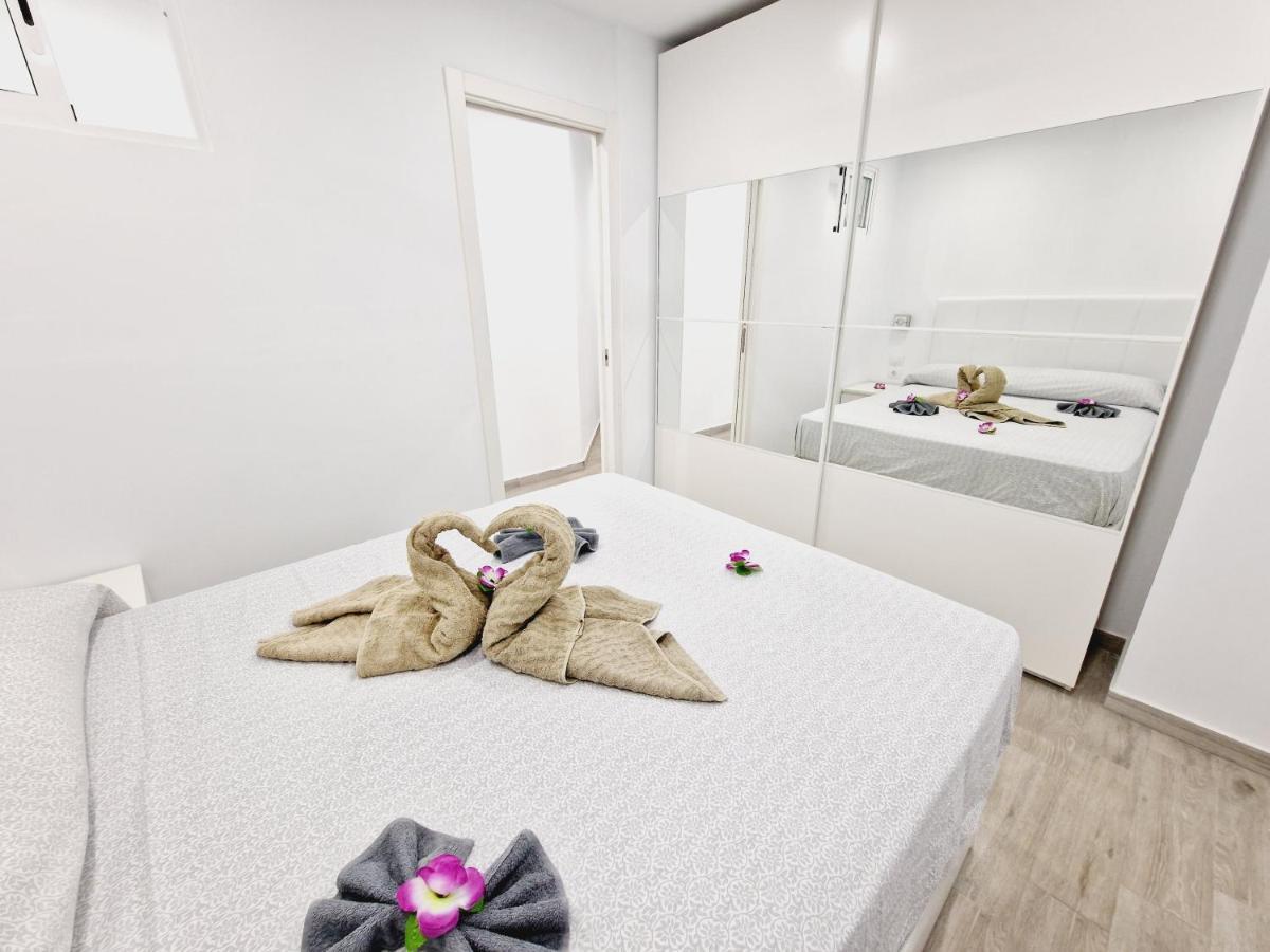Luxury San Marino Apartment & Pool View 로스크리스티아노스 외부 사진