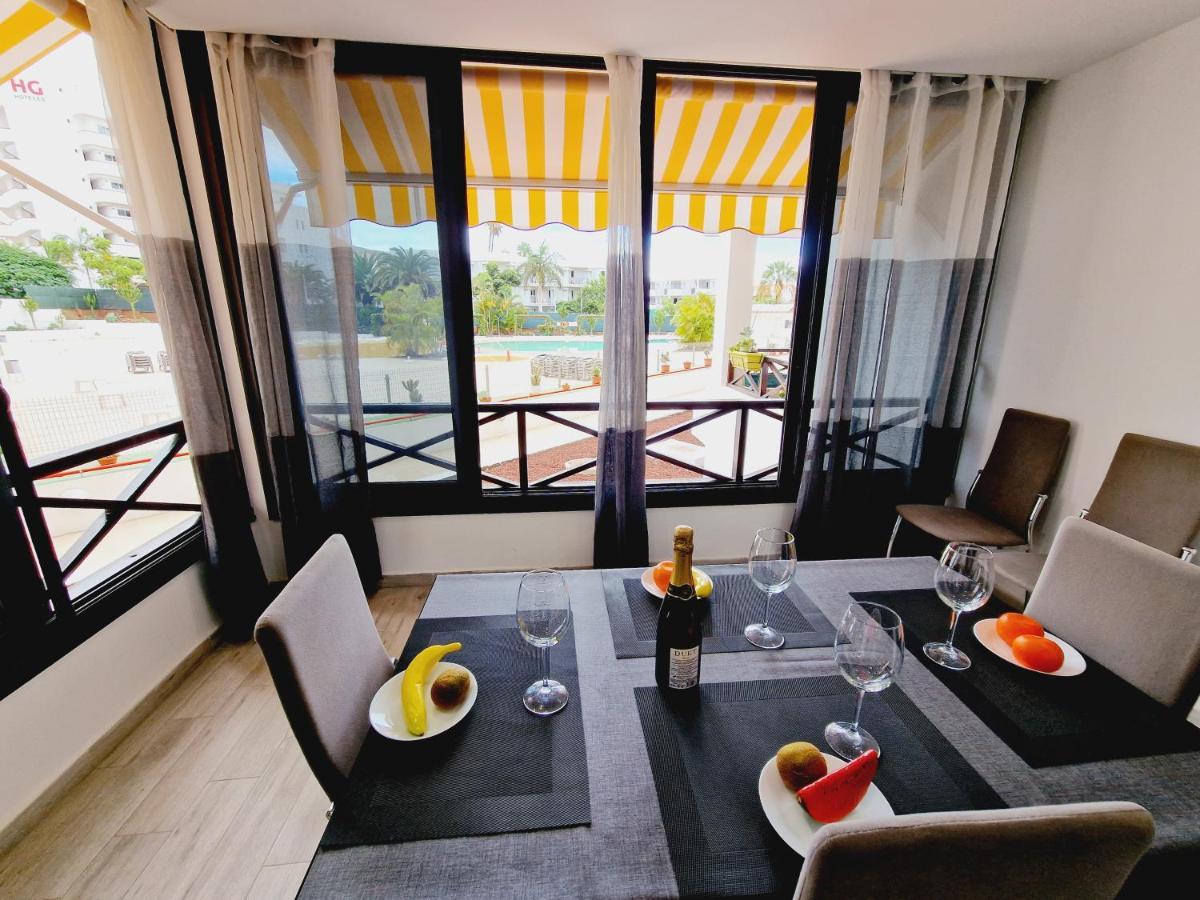 Luxury San Marino Apartment & Pool View 로스크리스티아노스 외부 사진